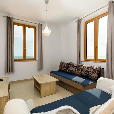 Appartamento Rotonda Inn-2 By Interhome 3*
